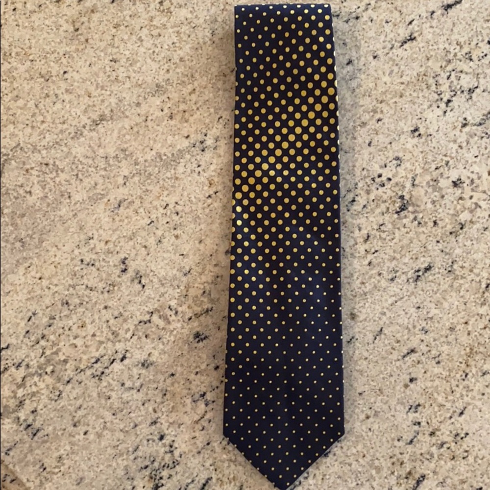 Brioni neck tie